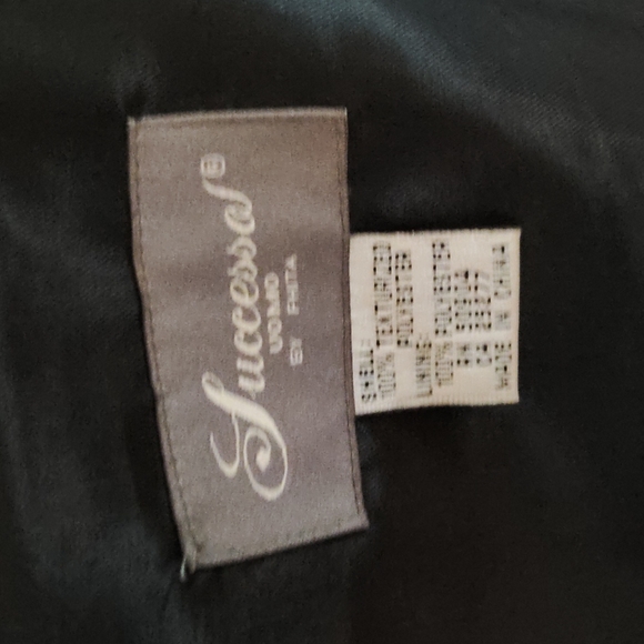 Men's suit - Picture 4 of 10